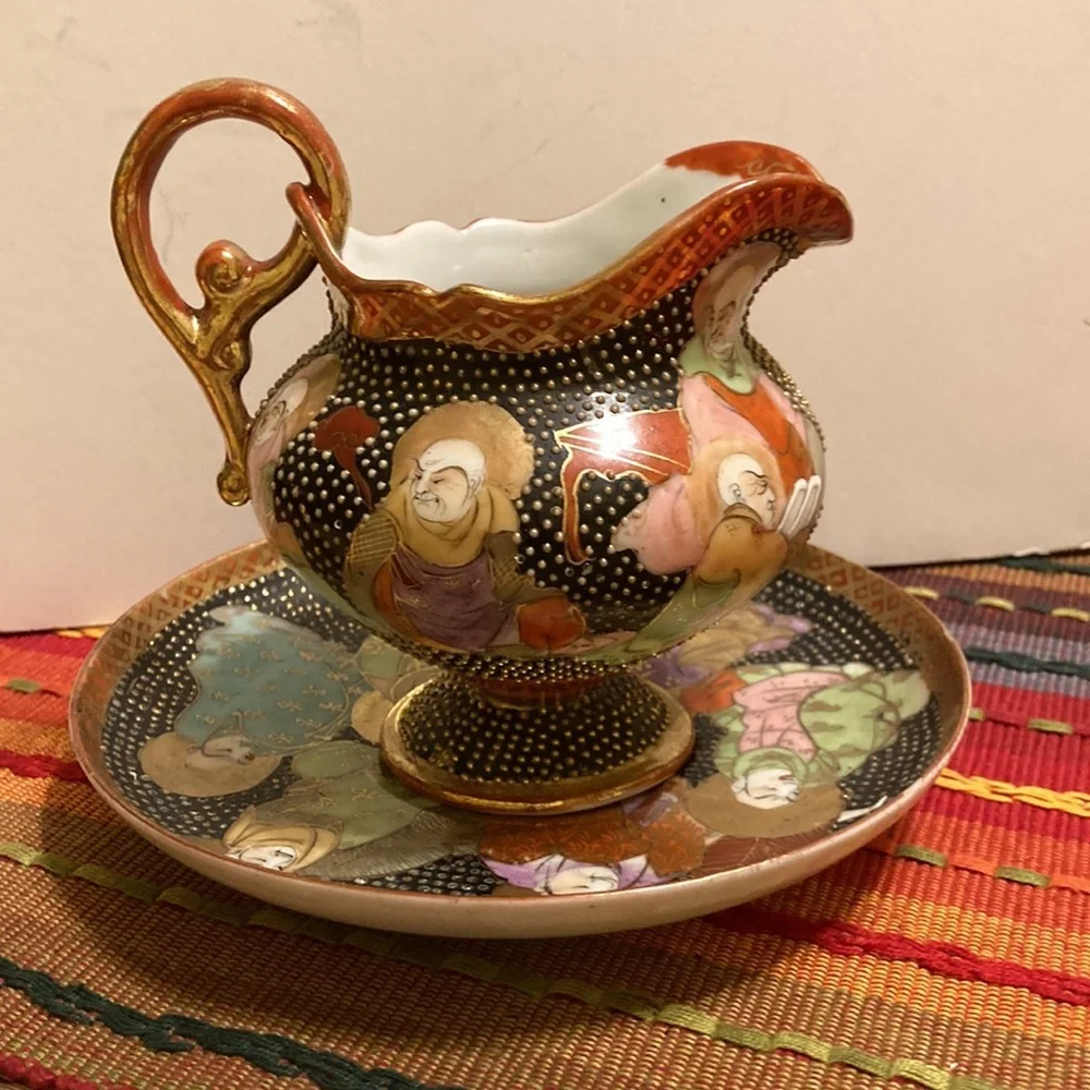 Vintage  stunning detailed Japanese Satsuma creamer with matching plate